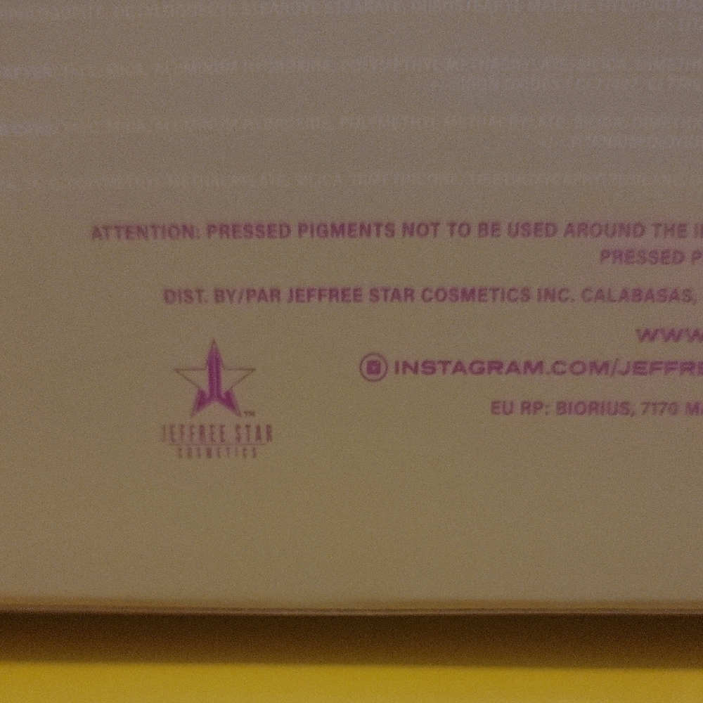 Jeffree Star Banana Fetish Palette - Picture 6 of 7